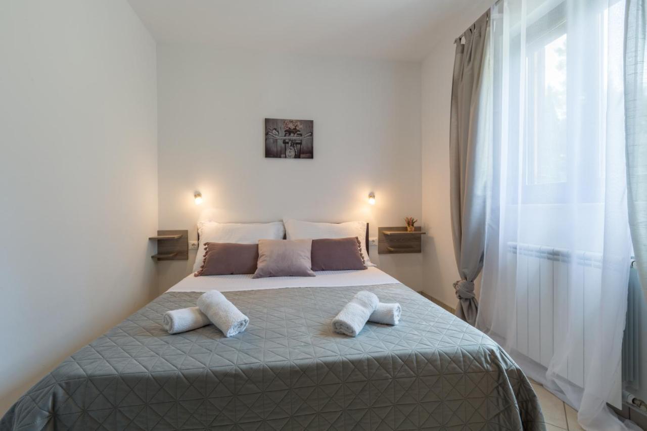 Studio Apartments Pinia-Marina Poreč Dış mekan fotoğraf