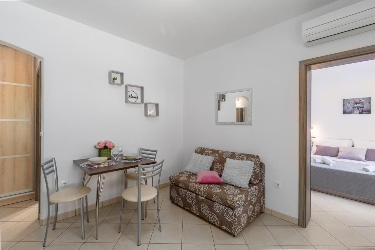 Studio Apartments Pinia-Marina Poreč Dış mekan fotoğraf